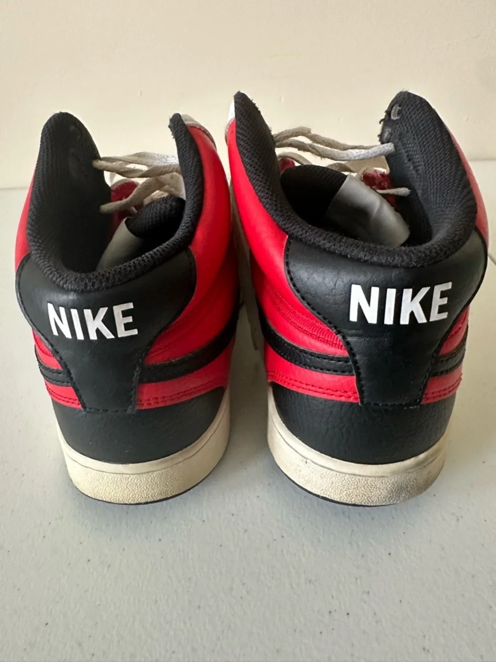 Nike Court Vision Men's 9.5 Mid Sneaker Shoe Red/White/Black Old School Style po